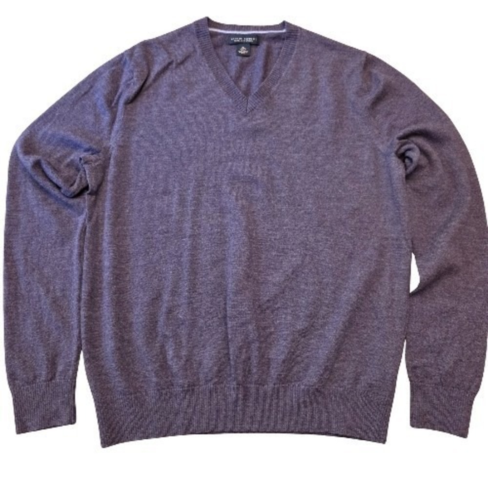 100% Wool Mens XL V-Neck Sweater Preppy Purple Banana Republic Academia Grandpa
